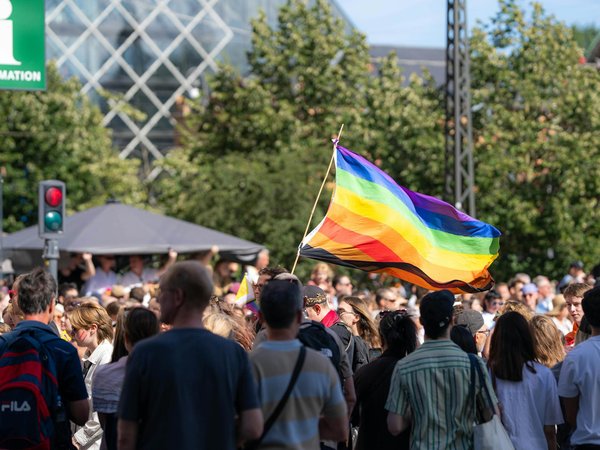 Téléphone rose : explorez vos fantasmes en toute discrétion