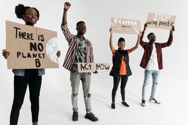 Impact de la Croissance Démographique sur l'Économie Mondiale : Une Exploration Approfondie